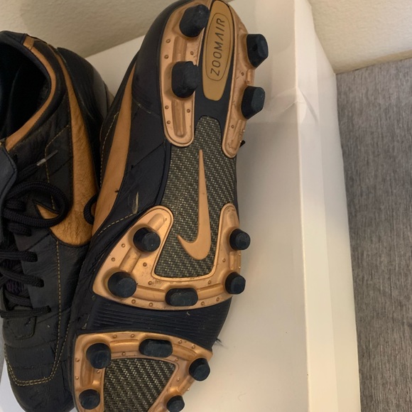 SOLD- Nike Tiempo Legend Air Zoom II FG Size US 9 - Picture 4 of 5